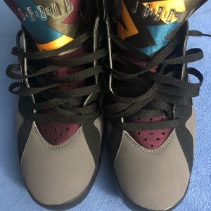 Air Jordan Bordeaux 7s